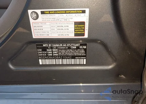 2008 Mercedes-Benz S 550 4Matic z USA, uszkodzony, nr VIN WDDNG86X38A210642